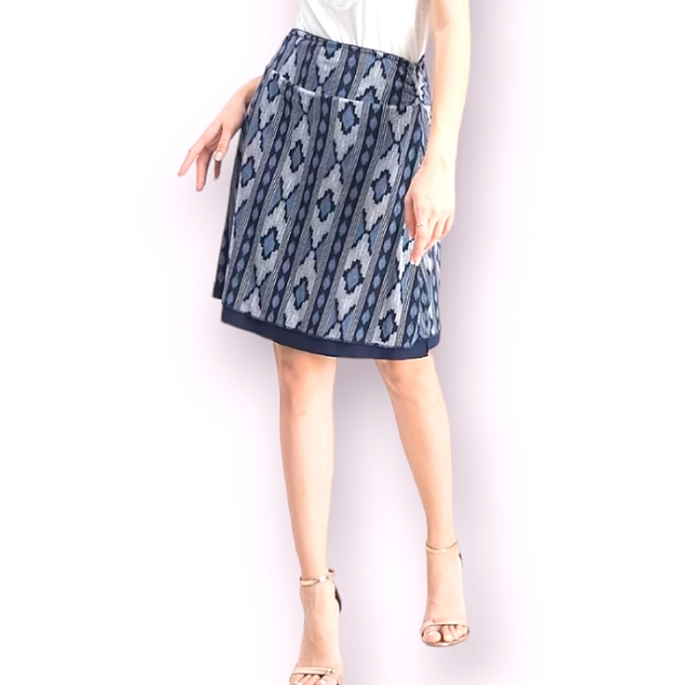 COLORADO TC | Women's navy blue geometrical-print reversible skirt.